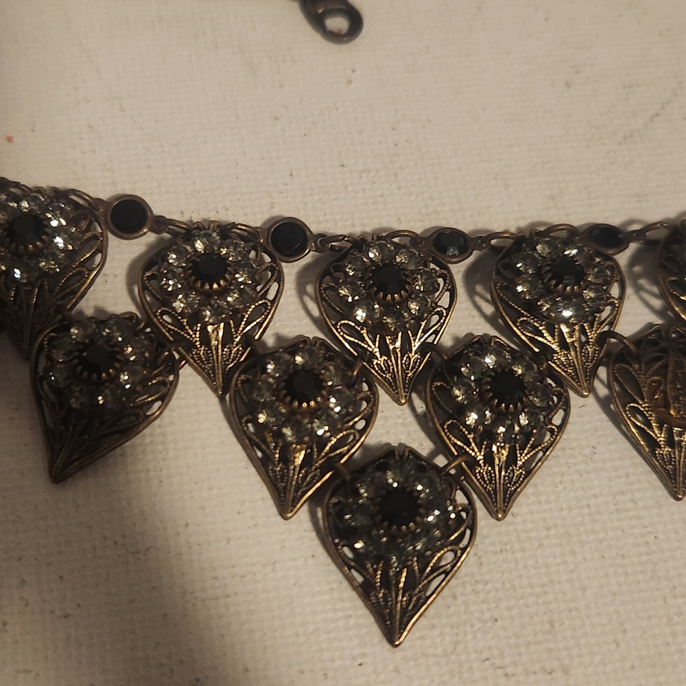 Vintage Style Antique Gold Tone Filigree Bib Necklace Black Rhinestone Statement - Picture 12 of 16